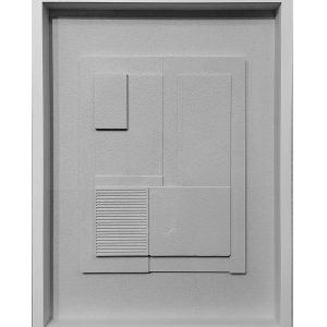 CUADRO VITRINA 60*80 CM,MARCO BLANCO Y ESCULTURA MADERA TALLADA BEIGE